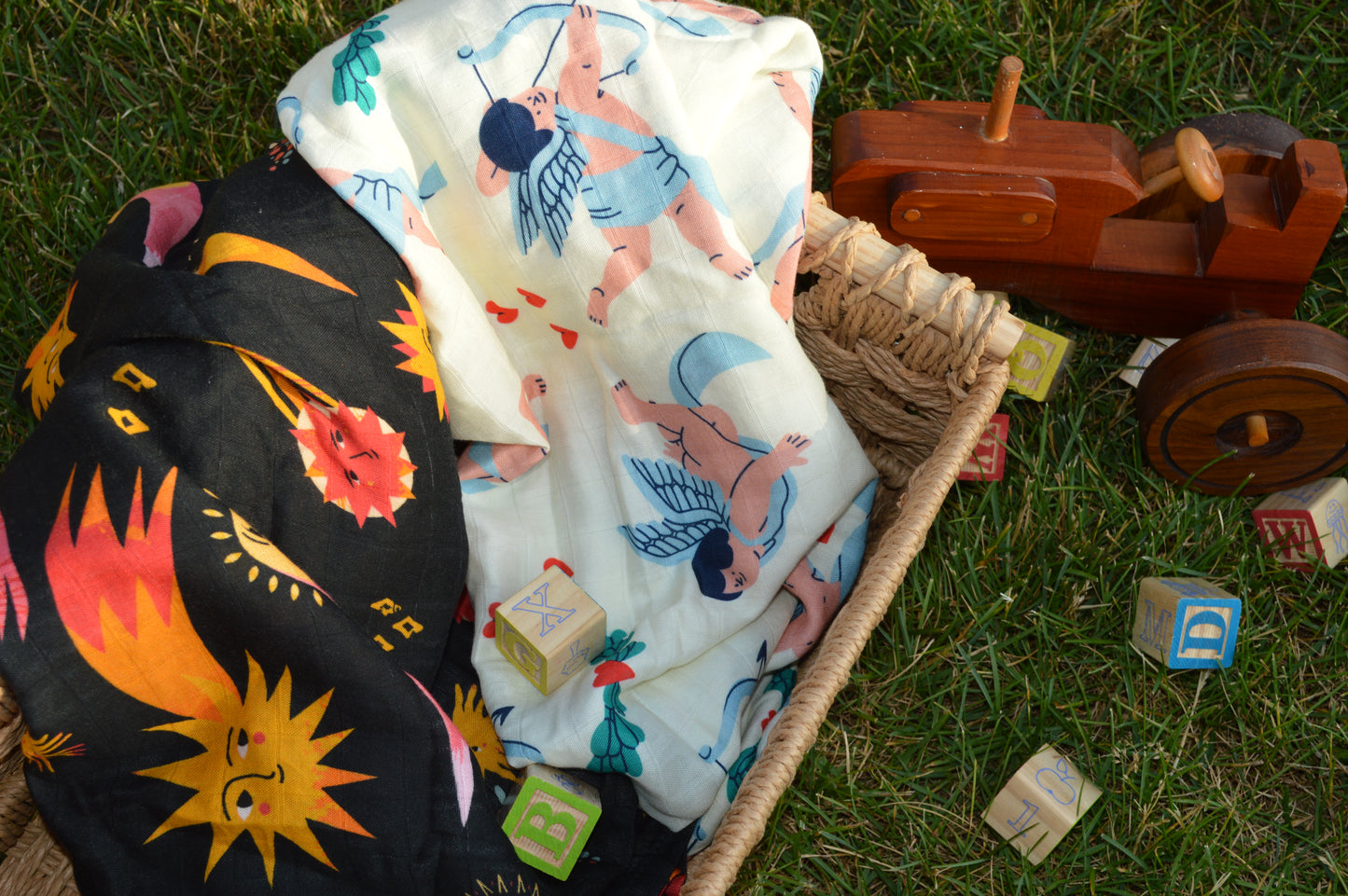 Muslin Swaddle - Tiny Cupids + Stardust Dreams (2 pack)