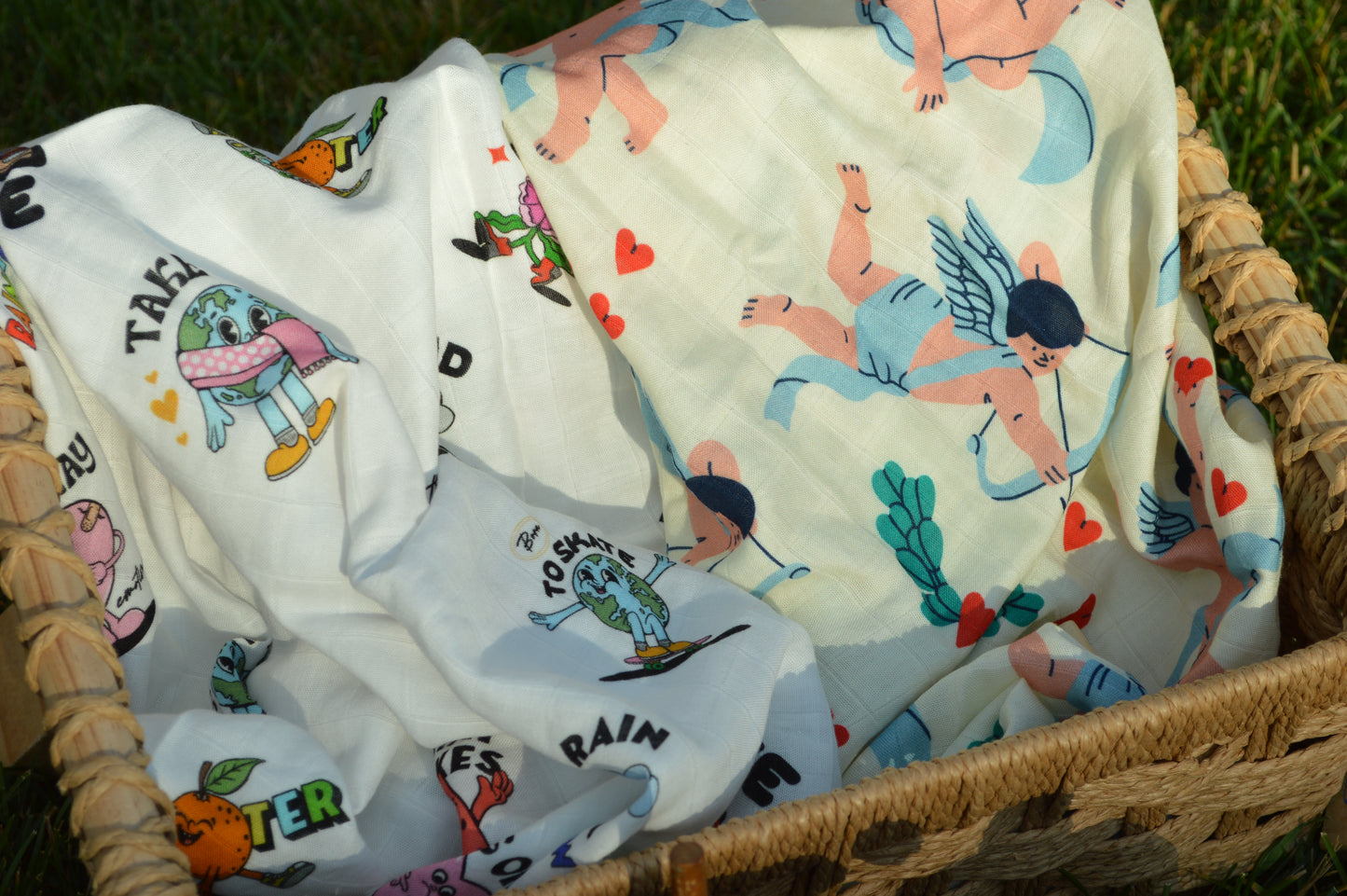 Muslin Swaddle - Retro Party + Tiny Cupids (2 pack)