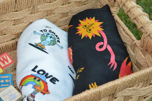 Muslin Swaddle - Stardust Dreams + Retro Party (2 pack)
